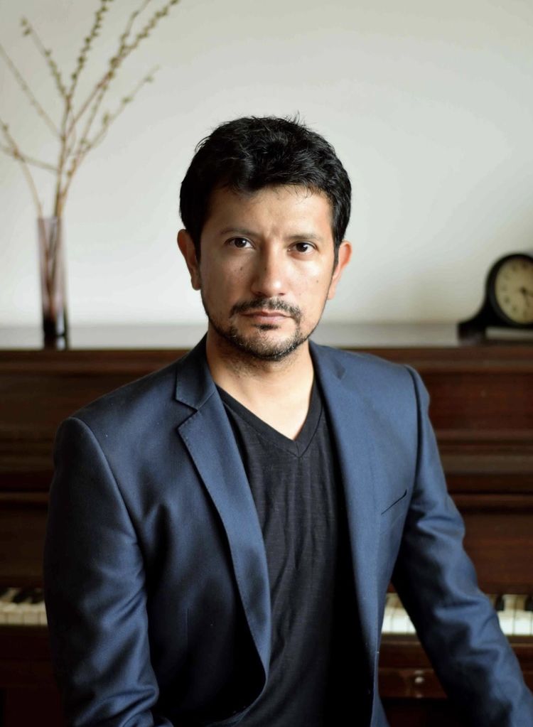 Cesar Bello portrait
